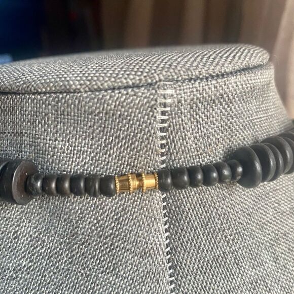 Vintage Carved MOP Thunderbird Necklace - Picture 3 of 3